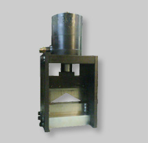 presa za secenje sa otpadom